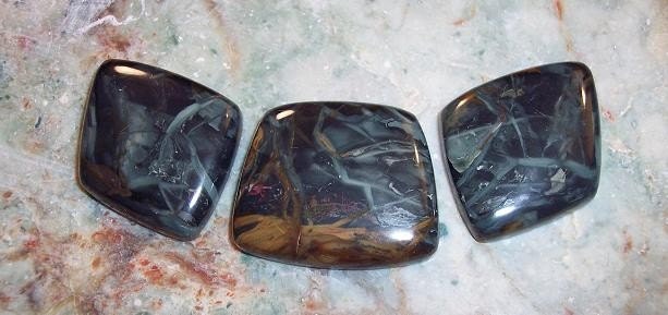 Semiprecious Morrisonite Type Jasper Gemstone Cabochon Necklace Or Bracelet Set