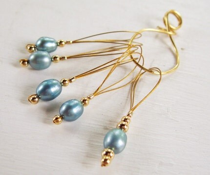 Treat yourself or a friend to stitchmarkers... Blue Pearls