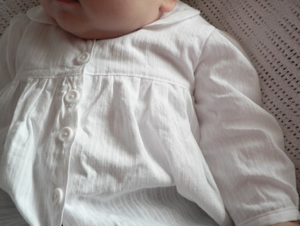 Isabel organic baby blouse and trousers 0-6 months