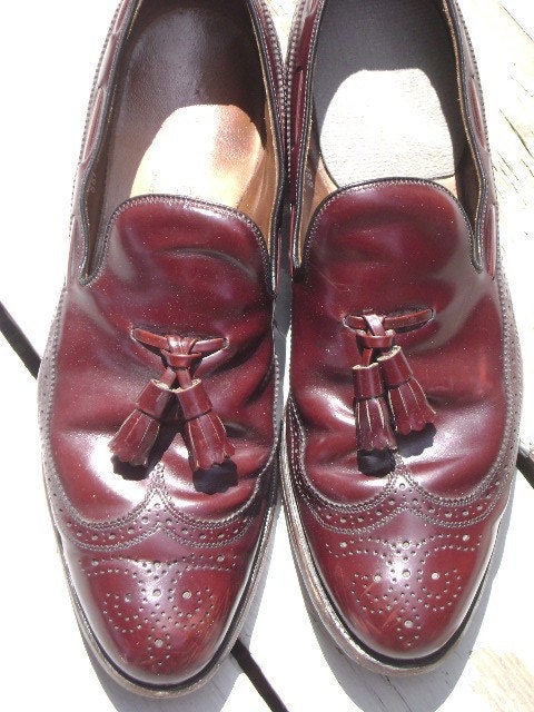 Handcrafted Shoes by Allen Edmonds, Men's size 11, Wingtip, Tassels, Cordovan, Burgandy, Berwich