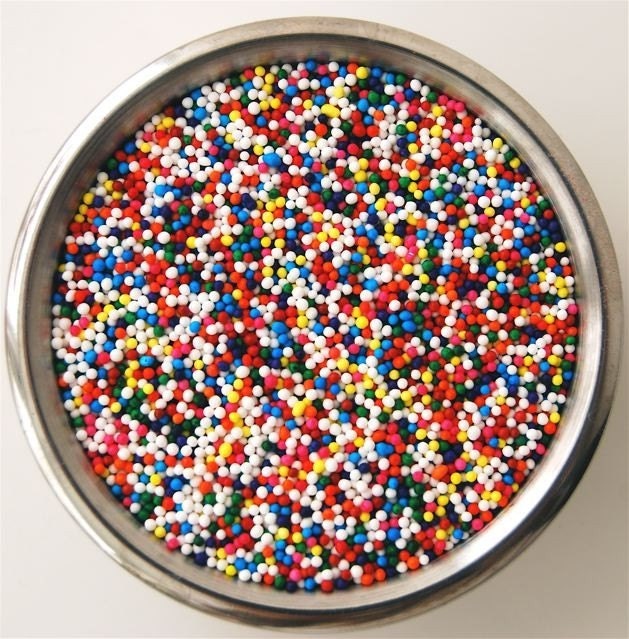 Tiny Rainbow Circle Sprinkles Non Pereils   (4 ounces)