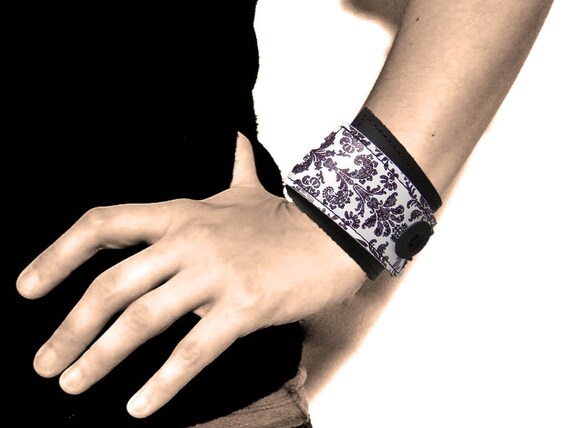 Tapestry Wrap LEATHER Cuff Black, White
