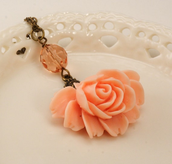 Shipping Included - Peach Vintage Glamour Rose Necklace