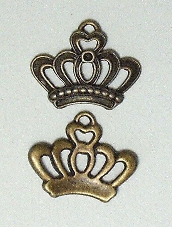 3 Pcs Antique Bronze Crown Charm Pendants