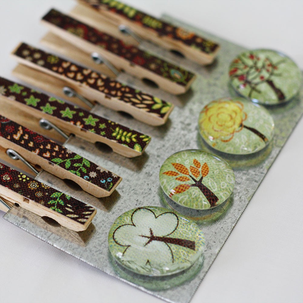 A Walk in the Woods Magnets and Clips