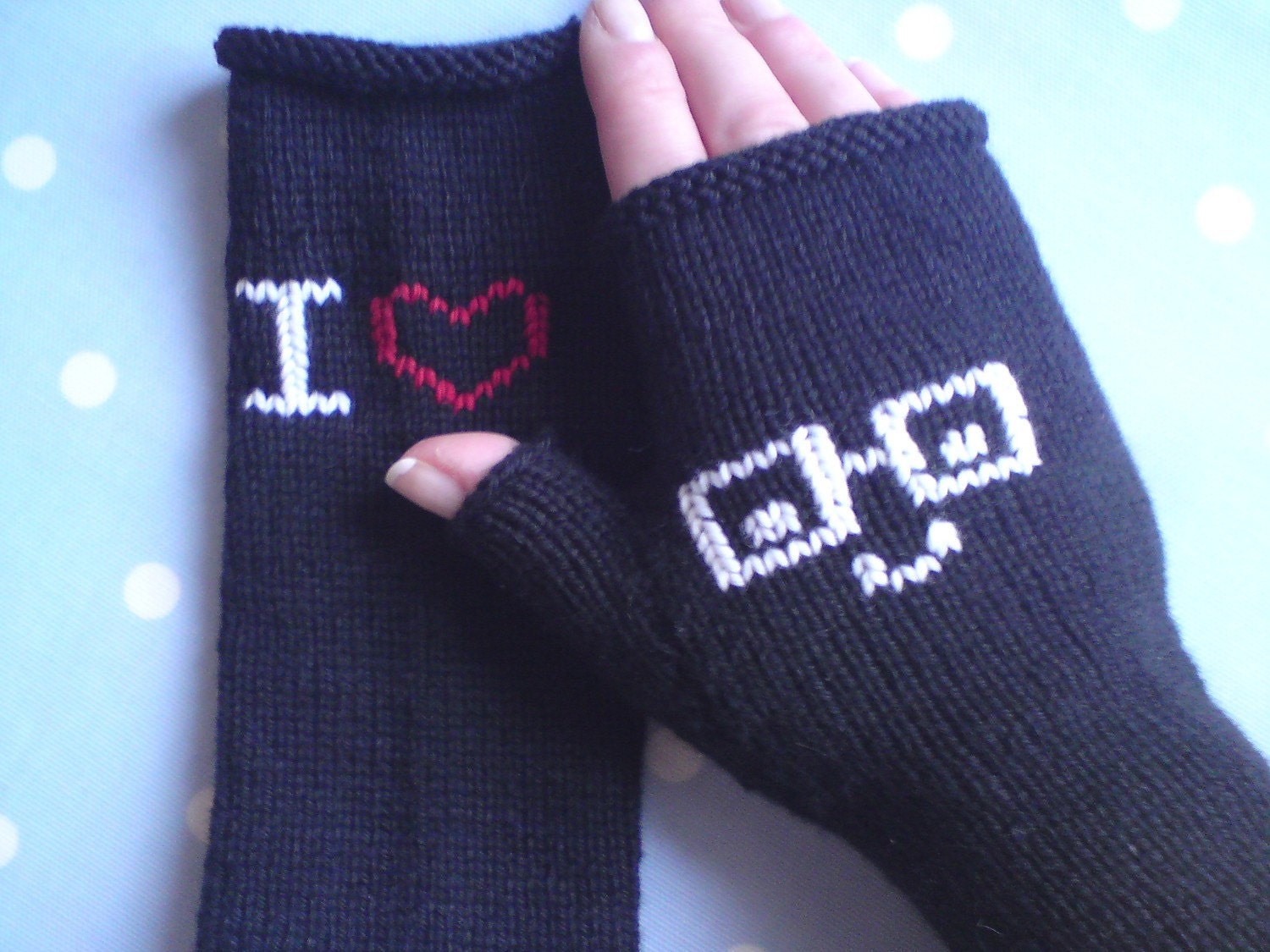 Black Fingerless Gloves - I Love Nerds
