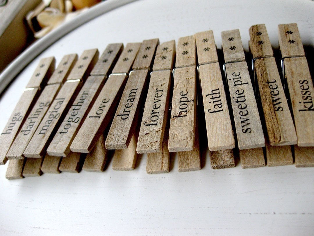 Set of 12 Clothespins - Words of Love