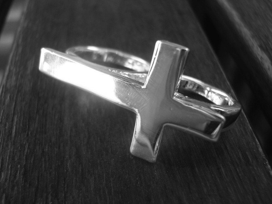 Sideways SILVER Cross Connector Double Finger Knuckle Ring