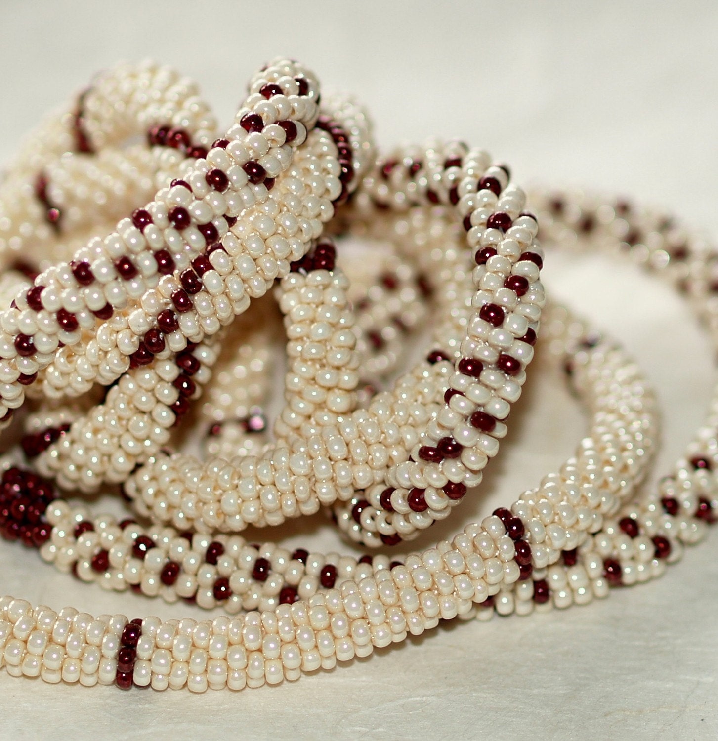 Mulberries in Heavy Cream - Bead Crochet Necklace (3304)
