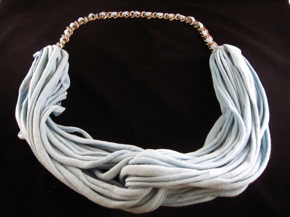 Molly 
Necklace in Light Blue