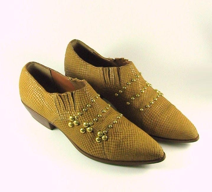 Vintage UPCYCLED Military Studded Snake Skin Leather Oxford Ankle Boots in Butterscotch - 9 or 8.5