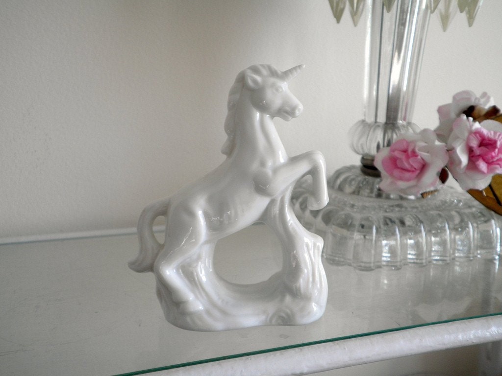 Dreamy Unicorn Figurine
