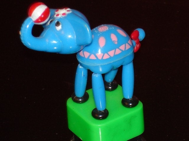 vintage Kohner Bros.push button Elephant Puppet