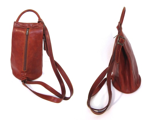 Vintage i medici Sedona Red Italian Leather Distressed Boho Chic Backpack