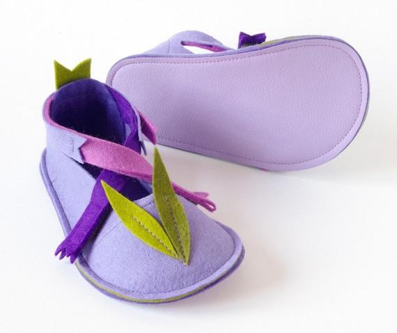 Toddler maryjane shoes LaLa Lavender, soft sole shoes - toddler girl booties with non slip soles - lavender, purple, pink pure wool felt