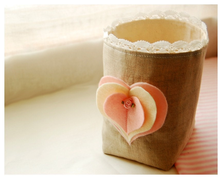 Hearts A Flutter 3D Hearts Box Natural Linen Fabric Bin Organizer Storage Basket Felt Recycled Handmade