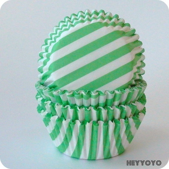 50 Green Barber Striped Cupcake Liners