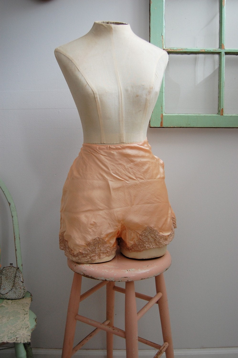 The Etienne- Vintage 1930s Peach Satin Lace Tap Shorts Size Medium 28W