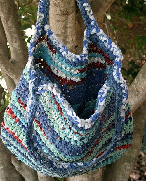 Eco friendly large blue rag crochet beach bag with handles