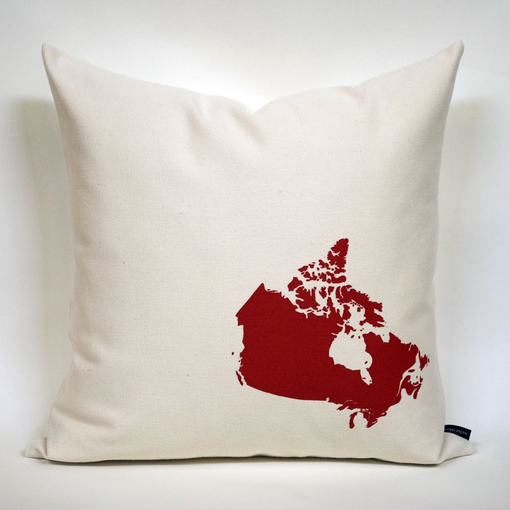 Map of Canada Pillow Cover in Off-White