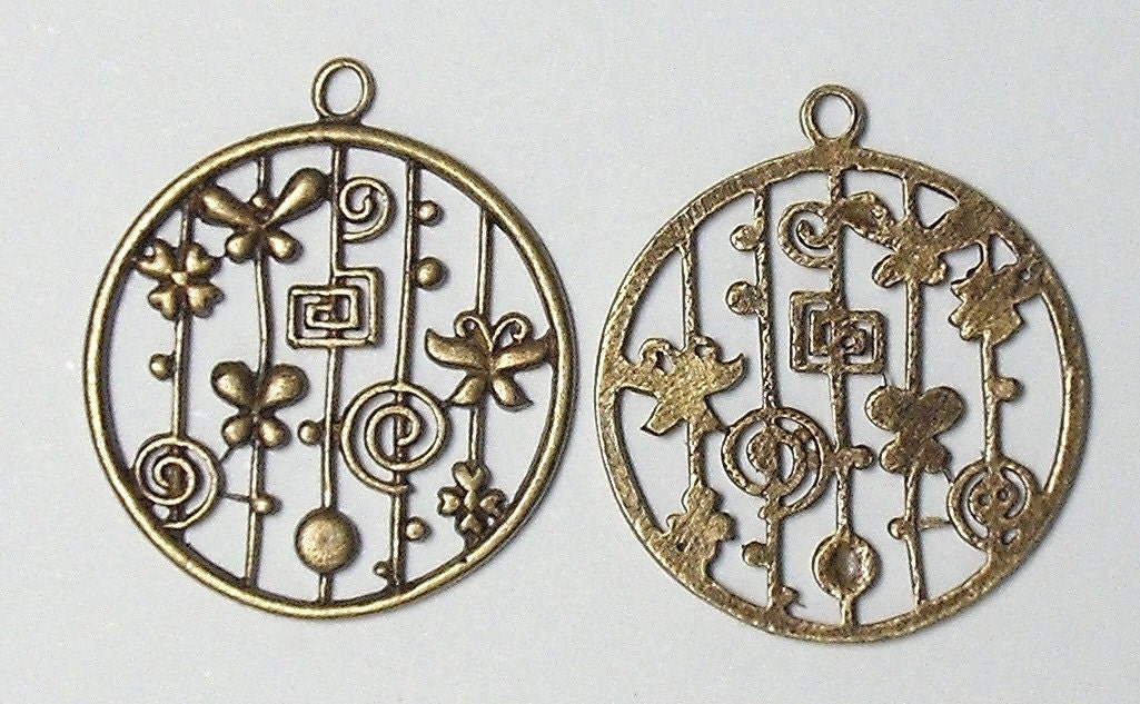 2 Pcs Antique Bronze Charm Pendants