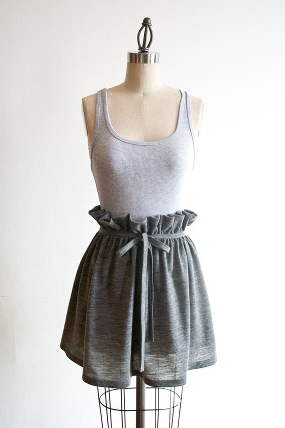 Organic Wool Jersey Short Skirt in Heather Gray