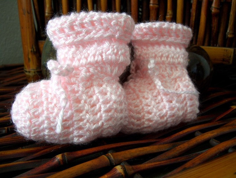 Soft Pink Baby Booties 0-3 months