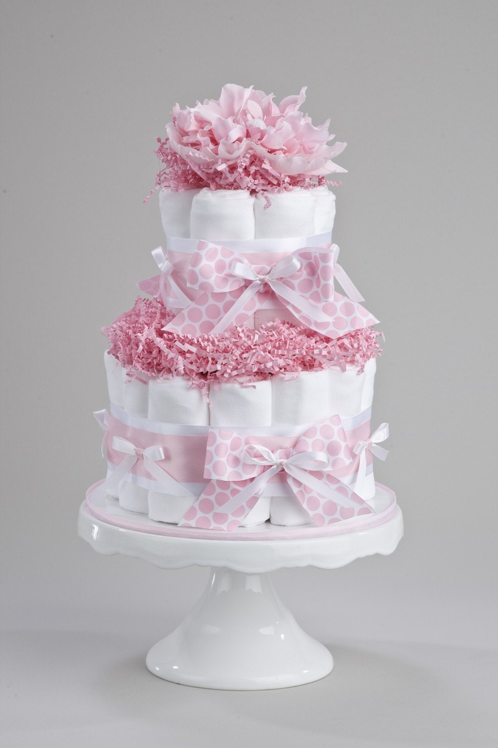Cloth Baby Cake-Girl Cupcake Onesie Gift Set The Riley   baby shower   ایده برای تزیین سیسمونی  نوزاد و فرشته كوچولو جشن سیسمونی یا