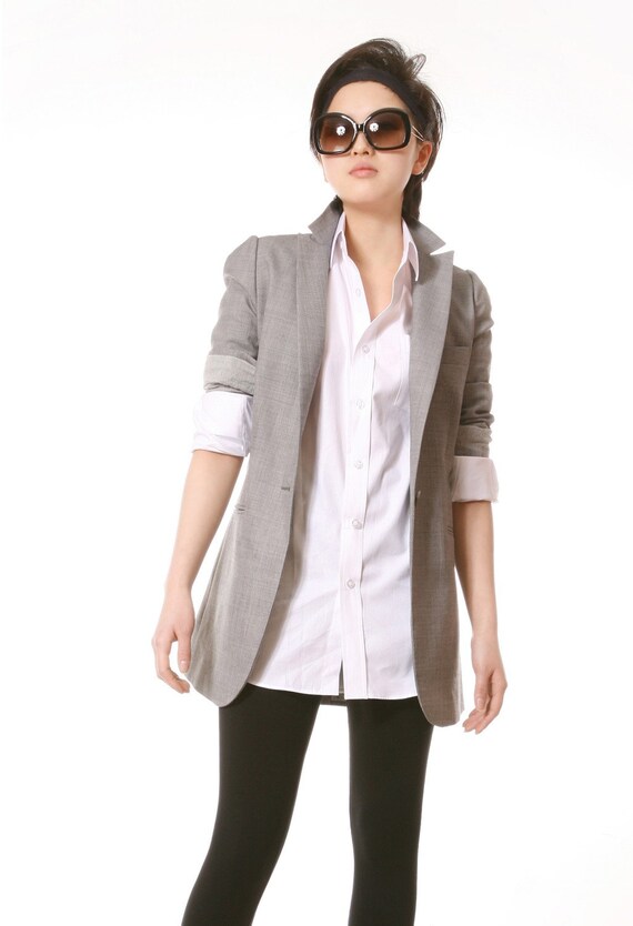 Classic fitting grey spring or summer jacket