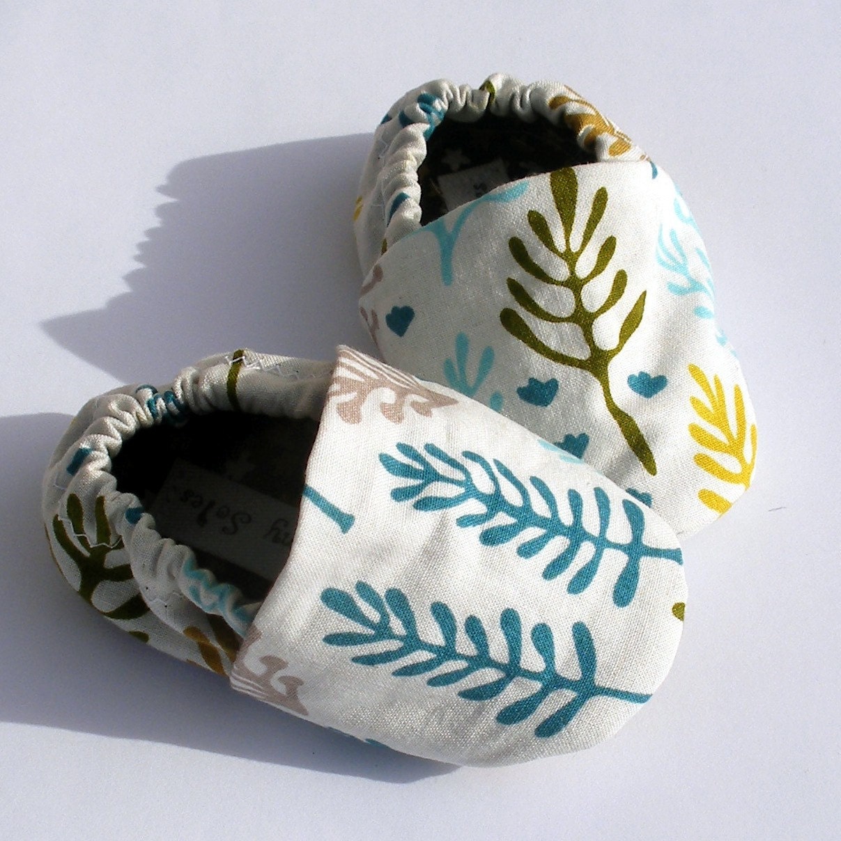 Handmade Organic Baby Shoes in Cloud 9 Clearing print- Size 0 3 6 9 12 18 months