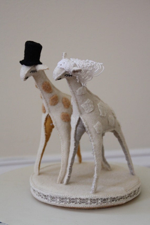 Giraffe cake topper in wool, linen and vintage lace
