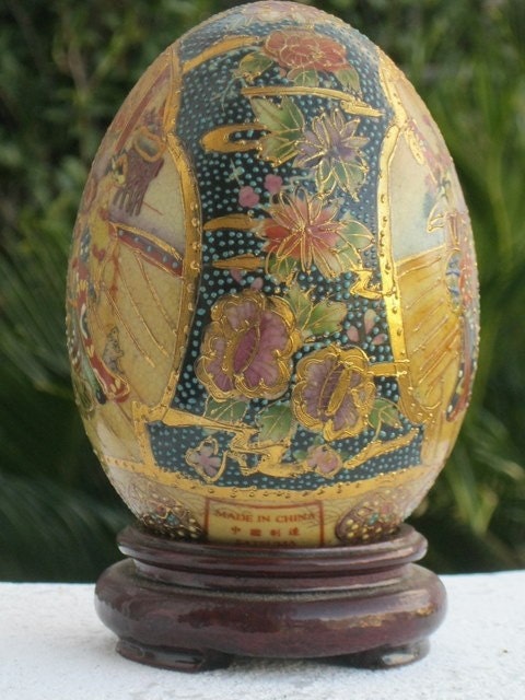 Vintage Satsuma Hand-painted Gold Guilded Porcelain Egg - Made in China- Numbered and Signed