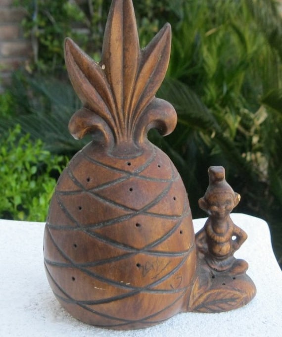 Vintage 1961 Ceramic Pineapple Toothpick Holder by Treasure Craft - California Pottery