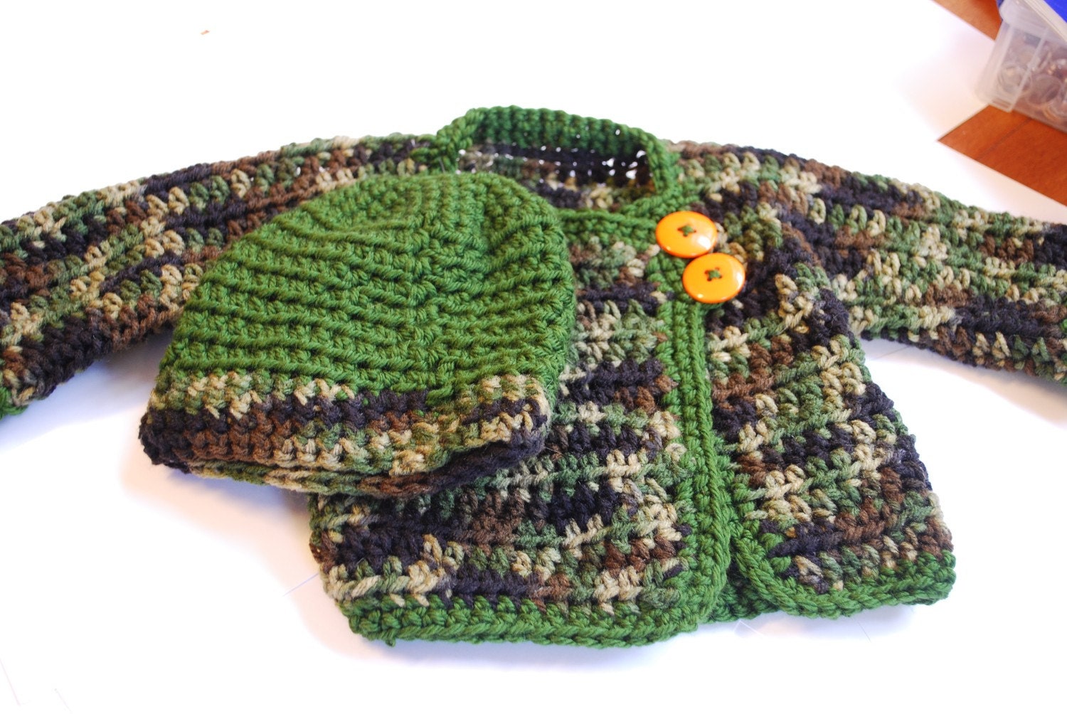 0-6m OH SO CUTE bOYS Boutique Hand Crochet Camo Hat and sweater Set