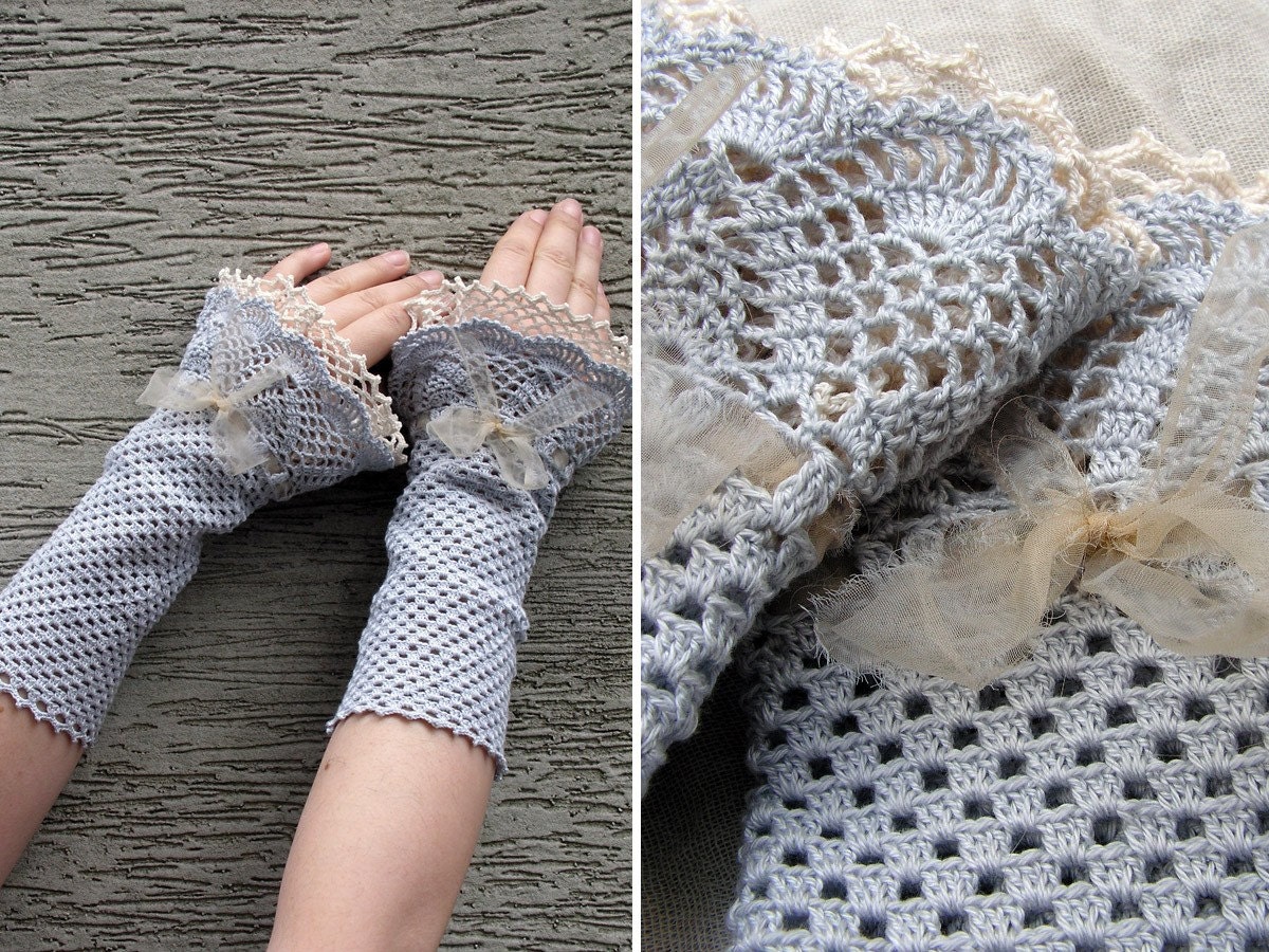 Lucrezia Borgia - crocheted open work lacy wrist warmers cuffs