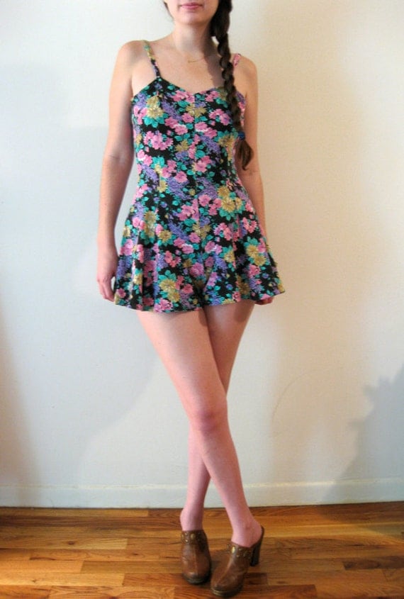 90s Floral Romper - Size Small