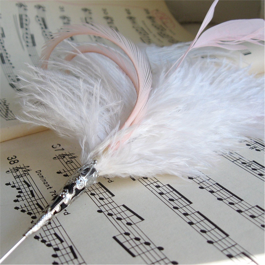 Feather Stickpin / Blush