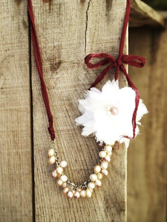 Pearls and Flower Necklace