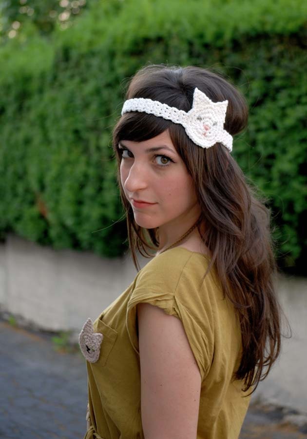 Pretty Kitty Headband in Cream Cotton
