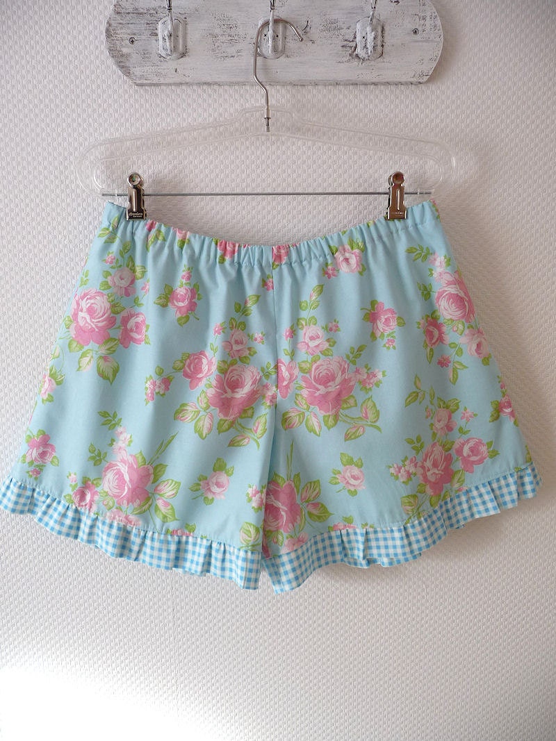Shabby Chic Ruffle Shorts. Large. Bloomers. Rose & Gingham