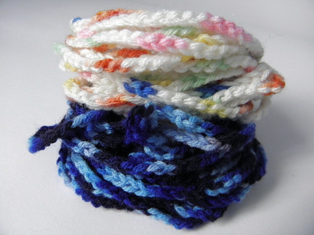 Crocheted wire bracelet soft blue gradient