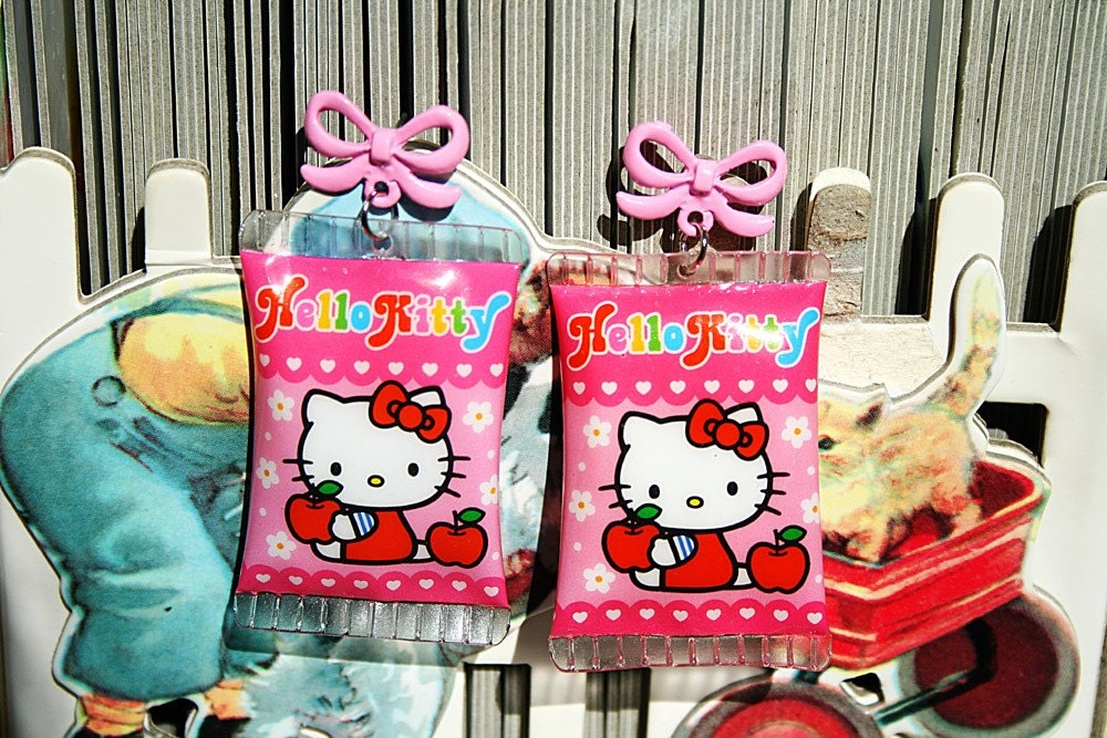 Hello Kitty Candy earrings