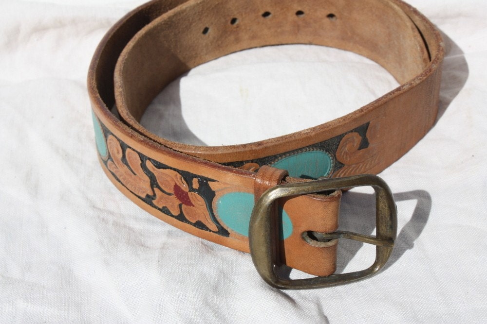 Vintage Red Dogwood and Turquoise BOHO Tooled Steerhide Leather Belt - Size 34 / Small  FREE SHIPPING
