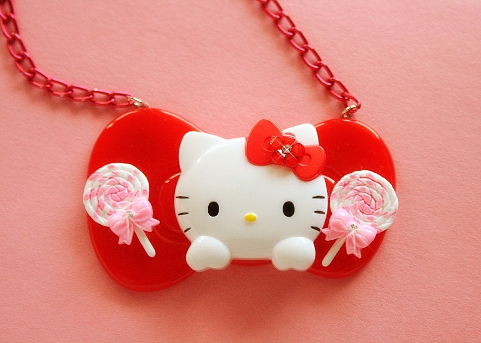 Peek a Boo huge Hello Kitty bow necklace