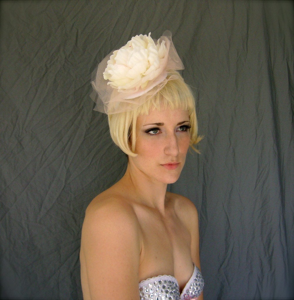 The Garden Party Bloom Hat in Pink and White Made to Order