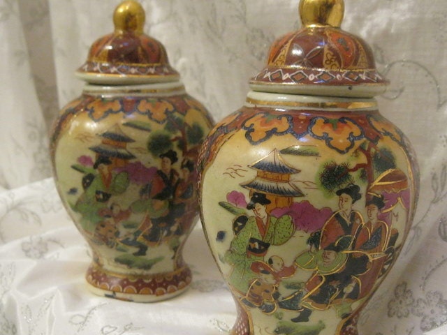Set of 2 Royal Satsuma Hand Painted Lidded Vases