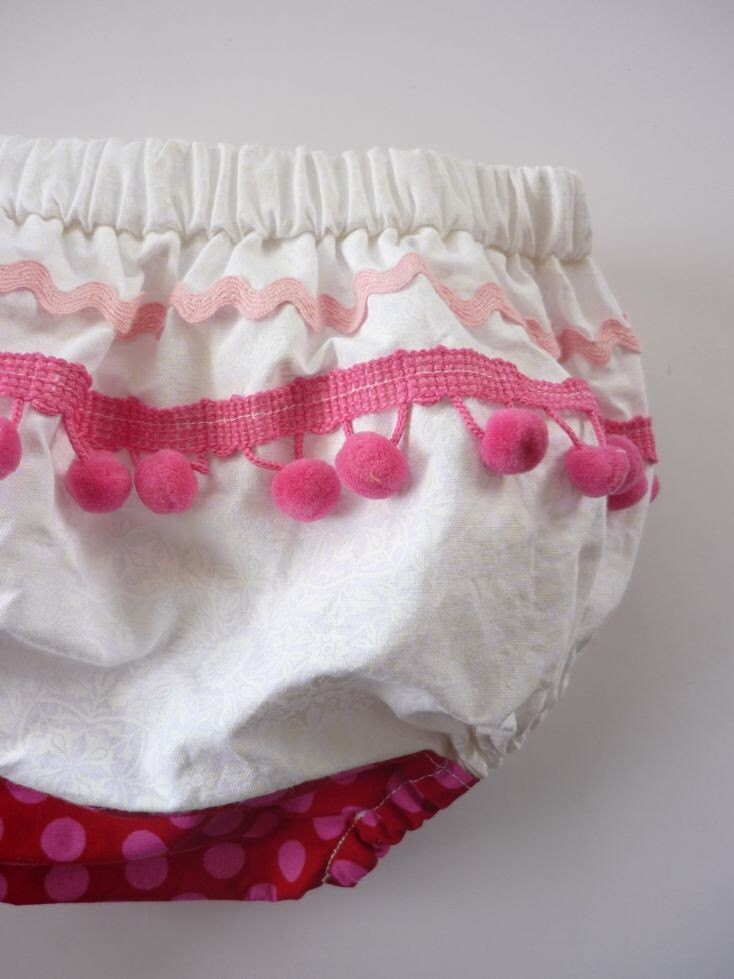Pink and white bloomers - nappy cover - diaper cover - with pom pom trim on back