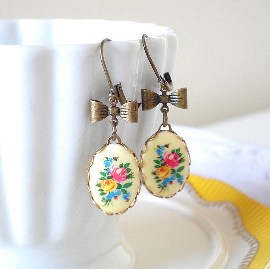 Vintage Floral Cameo Earrings with Bows-Country French Roses