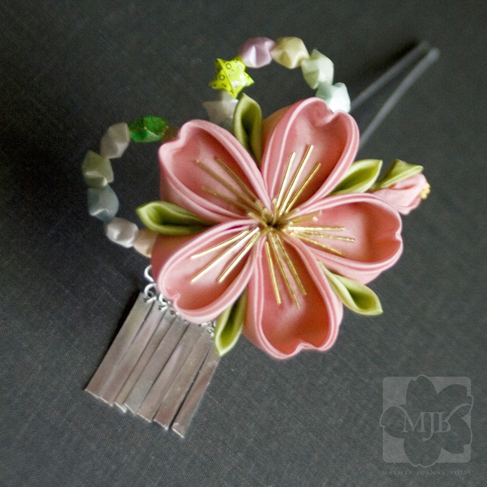 Candy Sakura Tsunami Kanzashi Fabric Flower Hairpin