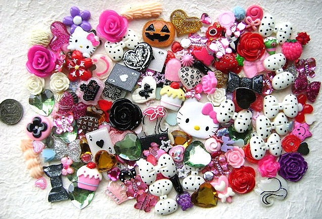 hello kitty and cabochons